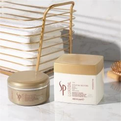 Luxe Oil Keratin Restore Mask De Wella -Soldes Soins Et Beauté Wella Luxe Oil Keratin Restore Mask 44354x4 6